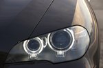 Белые ангельские глазки на BMW X5