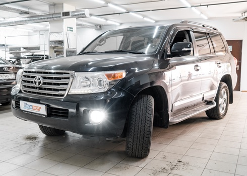 Установка светодиодов в ПТФ Тойота Ленд Крузер 200 / Toyota Land Cruiser 200