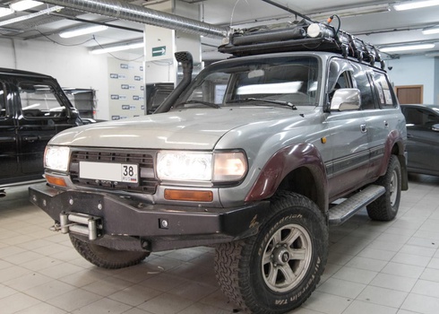 Установка новых фар на Тойота Лэнд Крузер 80 / Toyota Land Cruiser 80 с новыми би-линзами Hella 3R