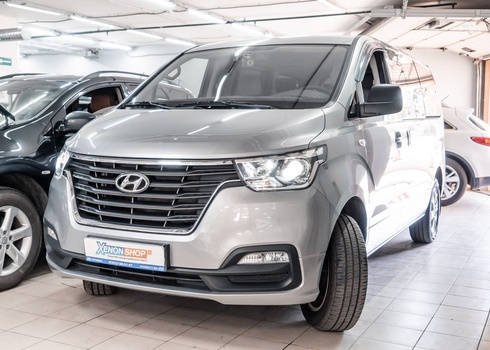 Установка светодиодных линз на Hyundai Grand Starex