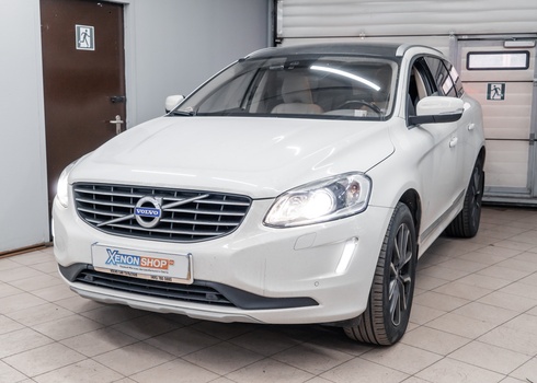 Замена перегоревших ламп ближнего света Volvo XC60