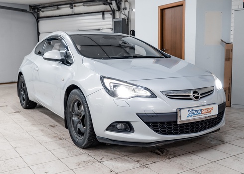 Замена ксеноновых ламп Opel Astra