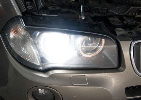 Замена штатных ксеноновых ламп БМВ Х3 / BMW X3 на Osram Xenarc Night Breaker Unlimited D1S