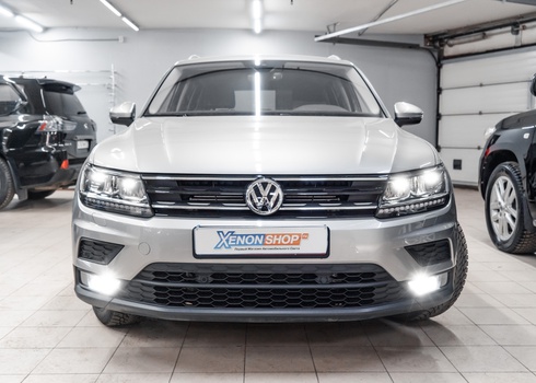 Установка LED-ламп в ПТФ Volkswagen Tiguan 2