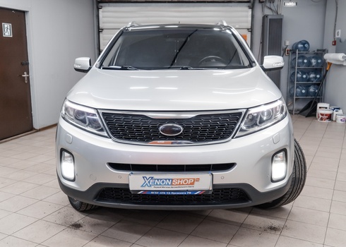 Установка светодиодов в ПТФ KIA Sorento (2012)