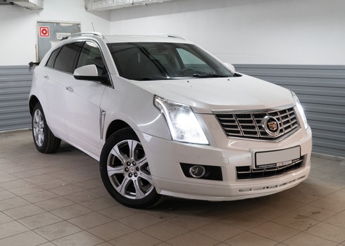 Замена ксеноновых ламп Cadillac SRX на светодиодные