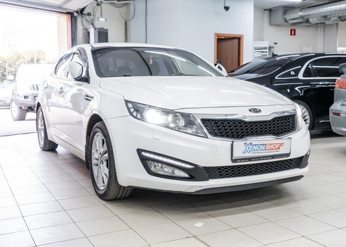 Замена ксеноновых ламп D1S Philips на KIA Optima III