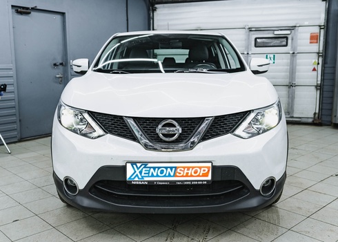 Замена линз в фарах Nissan Qashqai (2015)