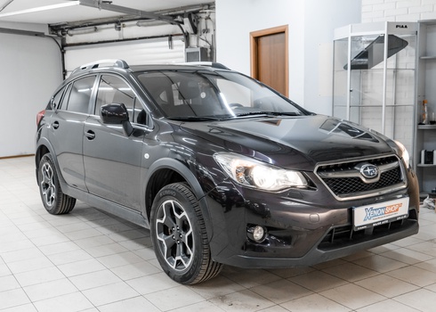 Замена ксеноновых ламп Субару ХВ / Subaru XV + полировка фар