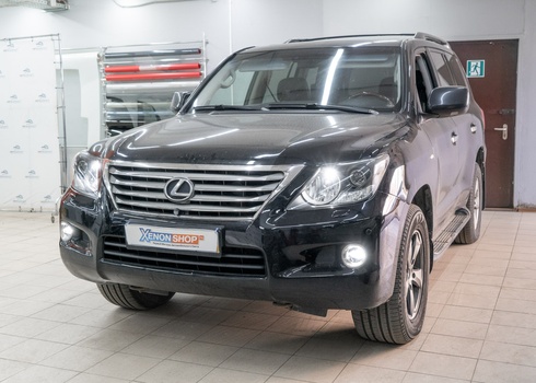 Замена штатных ПТФ Lexus LX570 (2010) на LED-модули