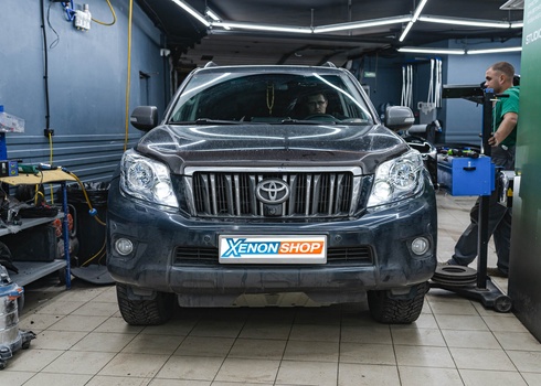 Замена линз и стекол фар Toyota Land Cruiser Prado 150