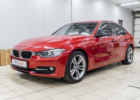 Тонировка стекол БМВ Ф30 / BMW F30