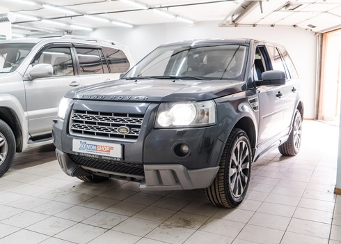 Замена ксеноновых ламп на Ленд Ровер Фрилендер 2 / Land Rover Freelander 2