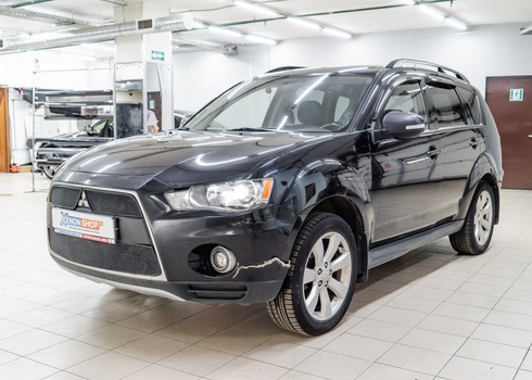 Замена линз в фарах Mitsubishi Outlander 2 рестайлинг