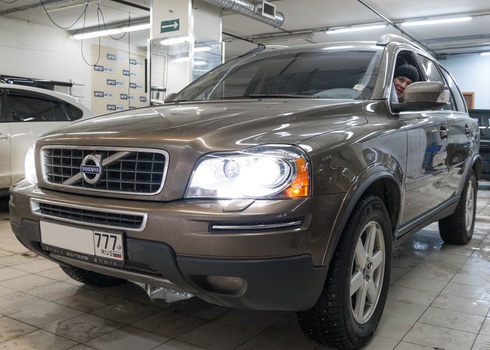 Замена ксеноновых линз и поворотников Вольво ХС90 / Volvo XC90
