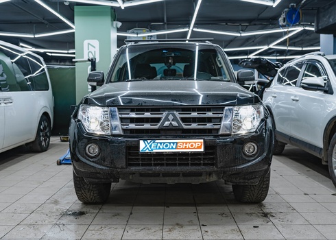 Замена штатных линз Mitsubishi Pajero IV на LED-модули