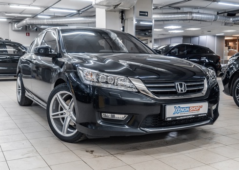 Устранение запотевания фары Honda Accord IX