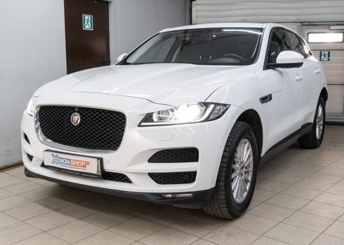 Замена ксеноновых ламп Jaguar F-Pace (2016)