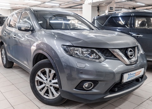 Устранение запотевания фары Nissan X-Trail