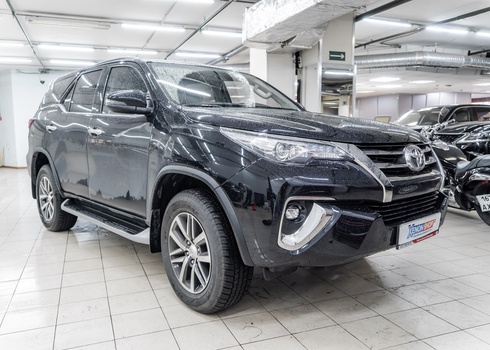 Замена звукового сигнала Тойота Фортунер / Toyota Fortuner