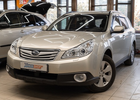 Замена стекол фар Subaru Outback (2011)