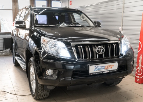 Замена штатных линз Toyota Land Cruiser Prado 150 (2012)