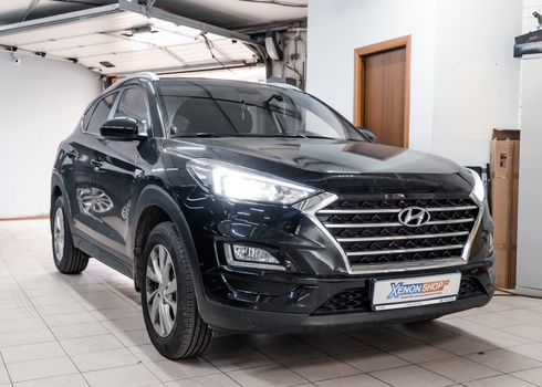 Замена галогена в фарах Hyundai Tucson на светодиоды