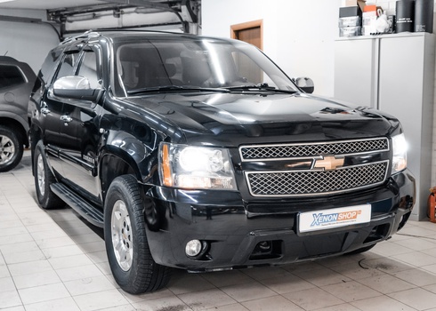 Замена линз Chevrolet Tahoe на светодиодные