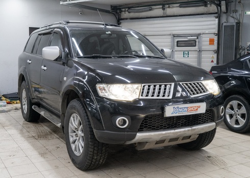 Замена линз в фарах Mitsubishi Pajero Sport (2008)