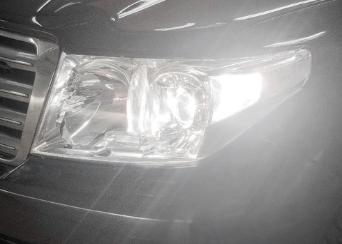 Установка светодиодных би-линз Optima Professional 3.0 на Тойота Лэнд Крузер 200 / Toyota Land Cruiser 200 + установка LED ДХО с поворотниками