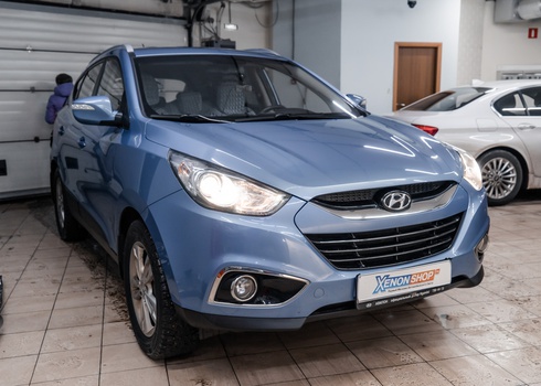 Замена галогенных ламп в фарах Hyundai ix35 на светодиодные