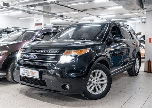 Замена штатных линз Ford Explorer на светодиодные