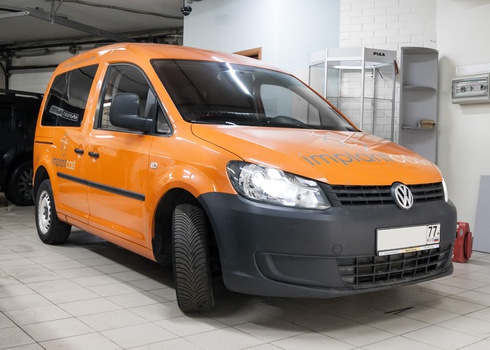 Установка светодиодных линз на Фольксваген Кадди / Volkswagen Caddy + полировка фар