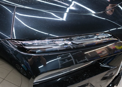 Устранение запотевания реснички ДХО BMW 7 G70 (2023)
