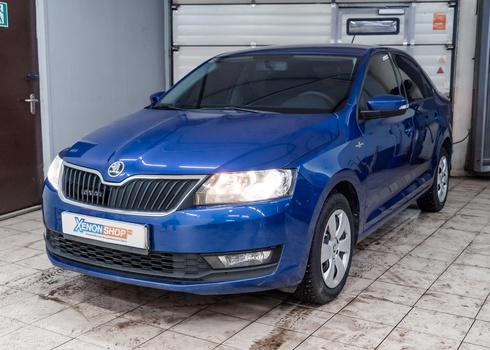 Установка LED-модулей в фары Skoda Rapid (2015)