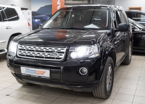 Замена штатных линз на LED в фарах Land Rover Freelander 2 (2014)