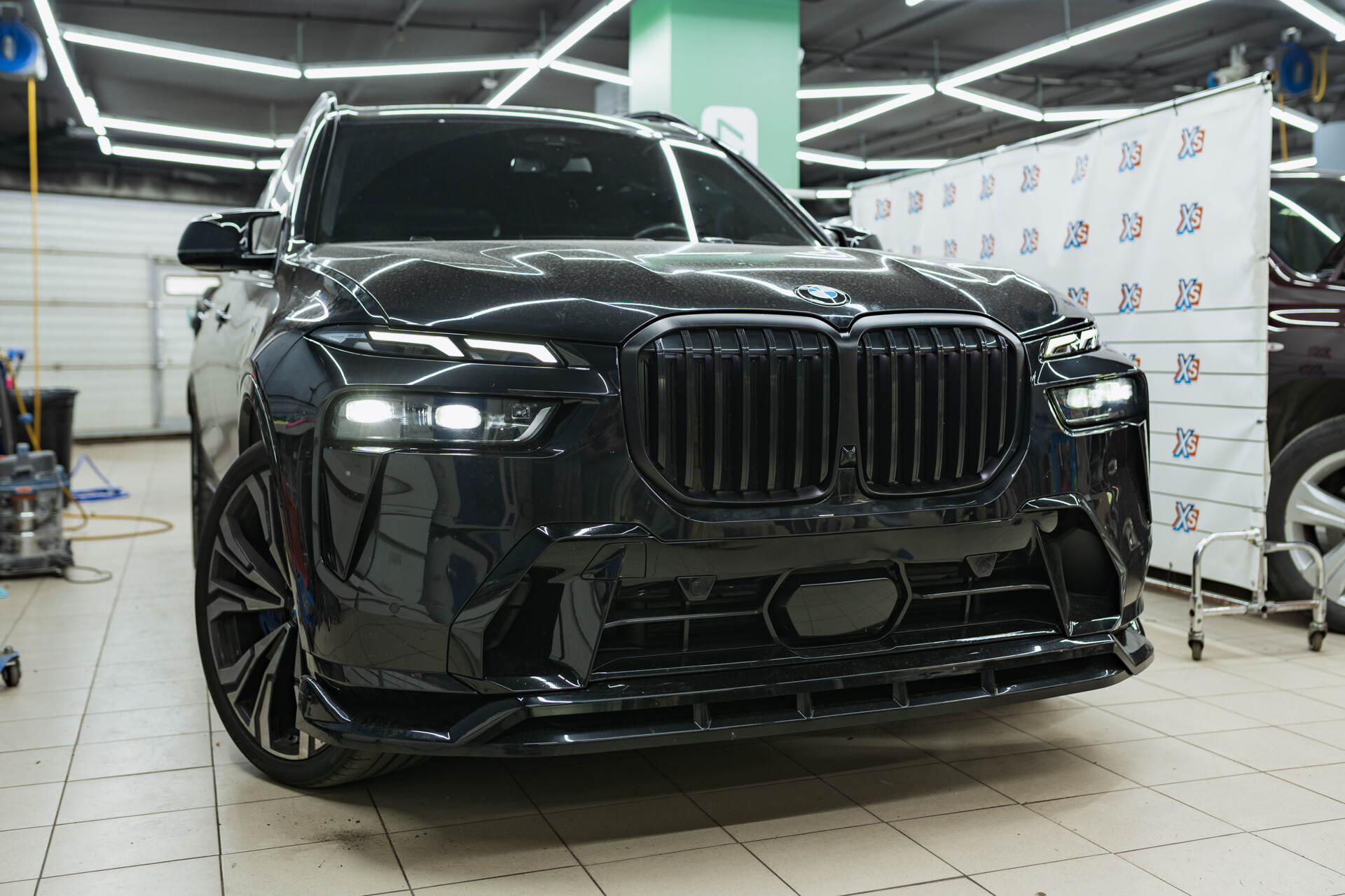 Устранение запотевания ДХО BMW X7 G07 (2023) 