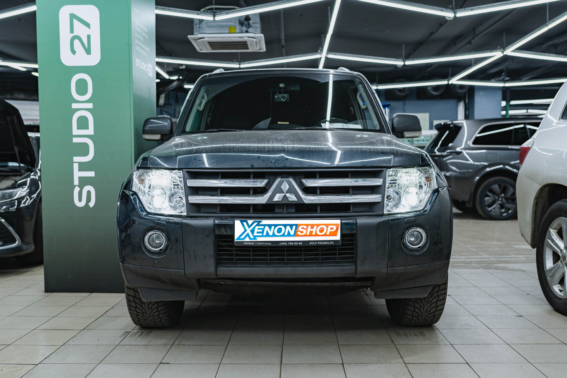 Замена линз Mitsubishi Pajero IV (2007) на LED-модули Vision