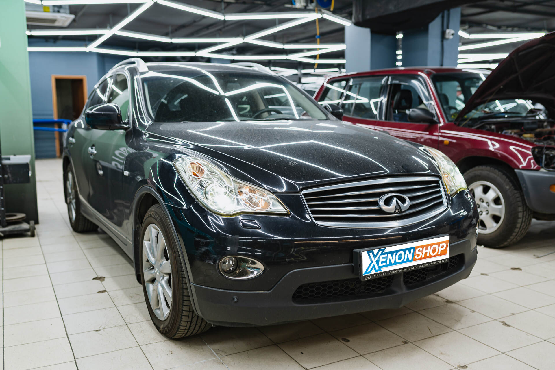 Замена штатных линз Infiniti EX35 (2011) на LED-модули