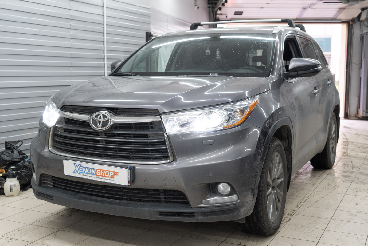Замена заводских линз Toyota Highlander (2014) на LED-модули