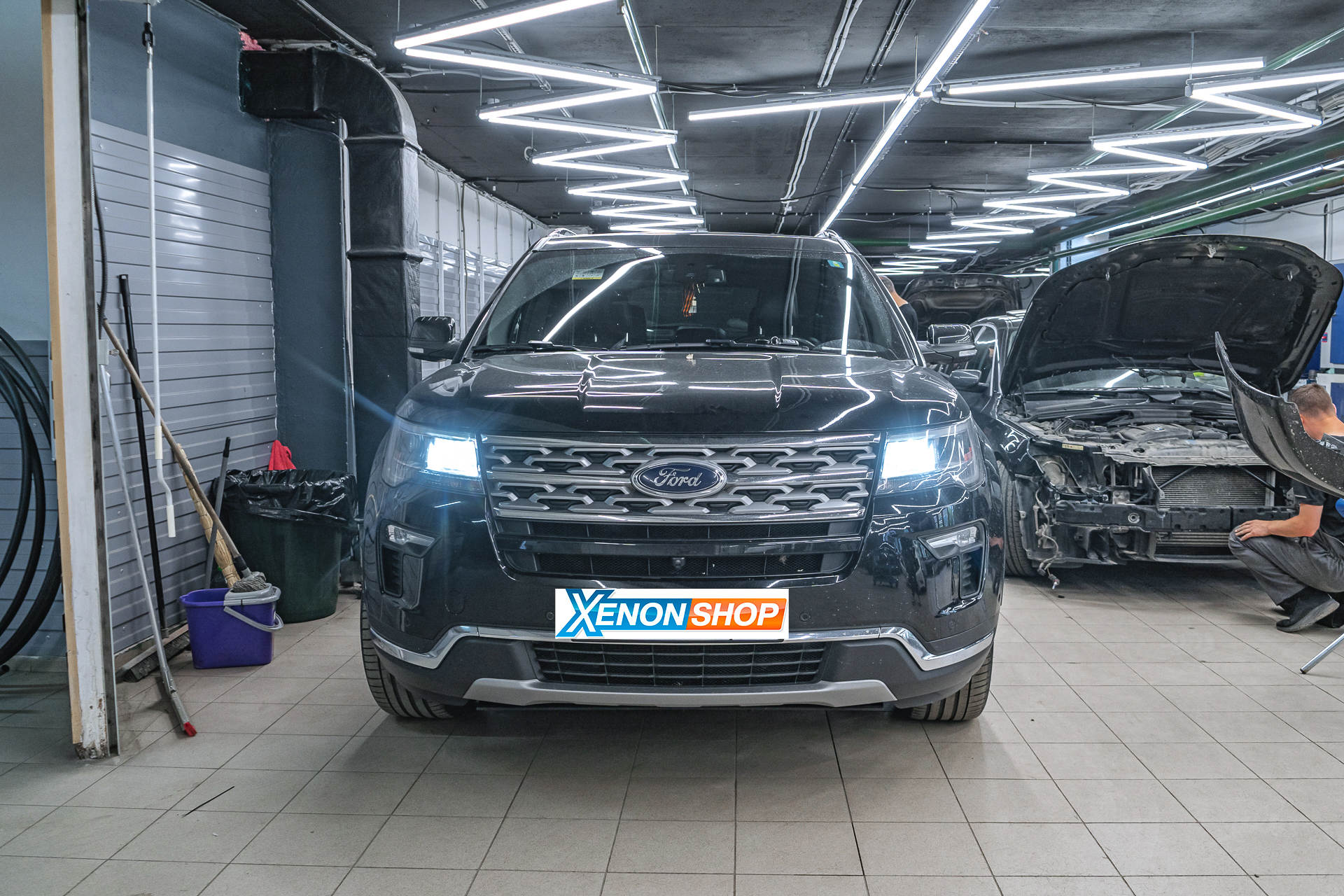 Установка LED-ламп в дальний свет/ДХО Ford Explorer 5