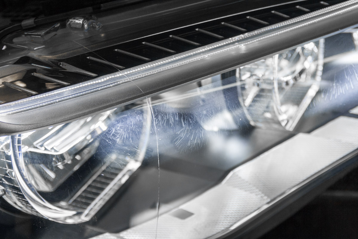 замена стекла фары бмв