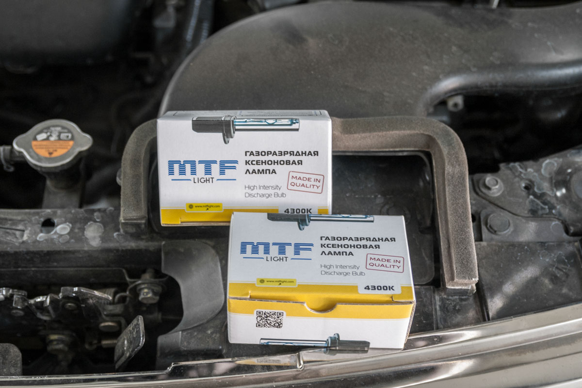 Как поменять ксеноновую лампу на ниссан х трейл т31 - 82 фото