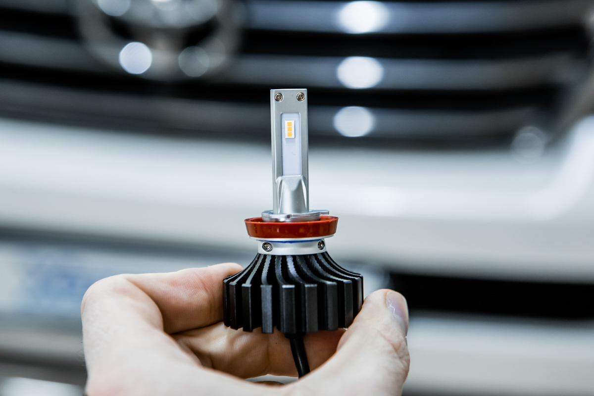 Led-ламп на тойота ленд крузер 200. Какие лампы ленд крузер 200. Какие лампы ленд крузер 200. Лампочки ближнего света land cruiser 200. Лампочка ближнего света land cruiser 100.