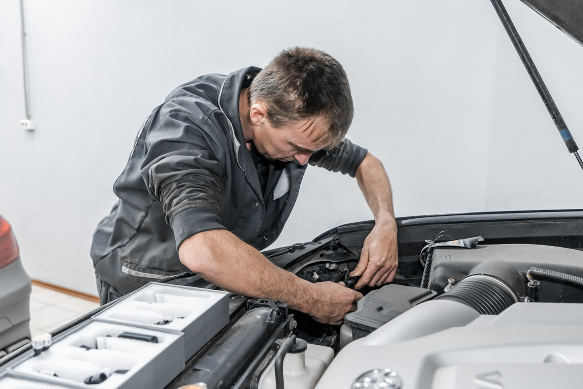 лампа птф ленд крузер 200. птф тойота ленд крузер 200. лампочки габариты фары land cruiser 200. замена лампы ленд крузер 200. штатный ксенон в ленд крузер 200.