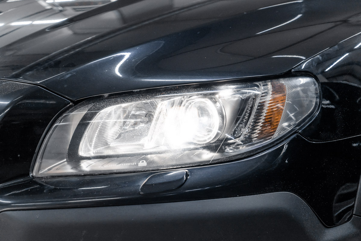 Купить Фары На Volvo Xc70 200 2004