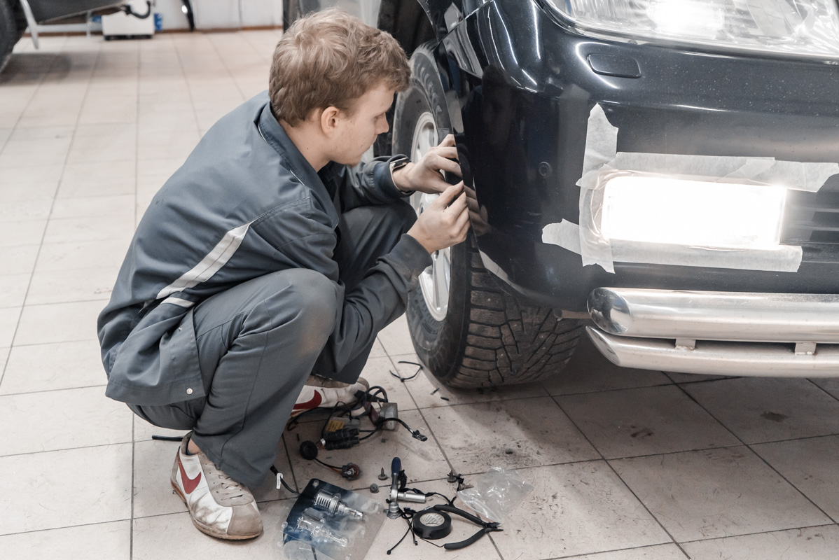 лед лампы тойота ленкрузар 200 2008. Toyota land cruiser 200. лампа поворотника land cruiser 200. мастер по электрике тойота ленд крузер. Land cruiser 200 лампа ближнего света ксенон.