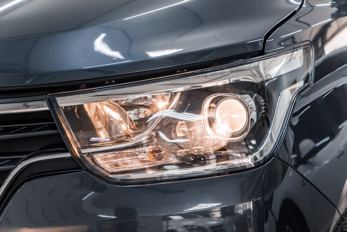 Hyundai grand starex ближний свет