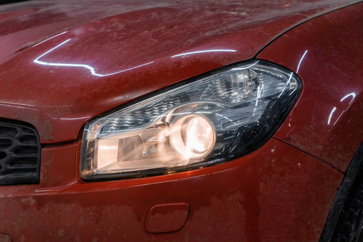 замена лампы ближнего света nissan qashqai
